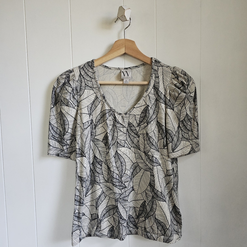 ☆ WORTHINGTON Leaf Print Tee